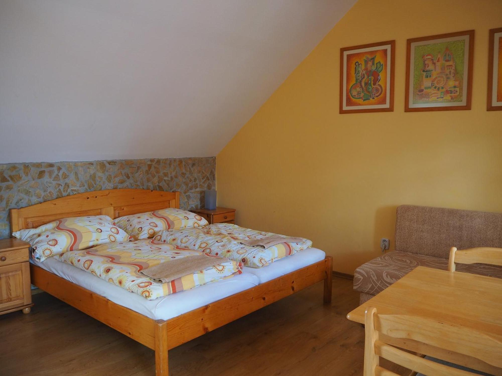 Privat Alenka Hotel Liptovsky Mikulas Bagian luar foto