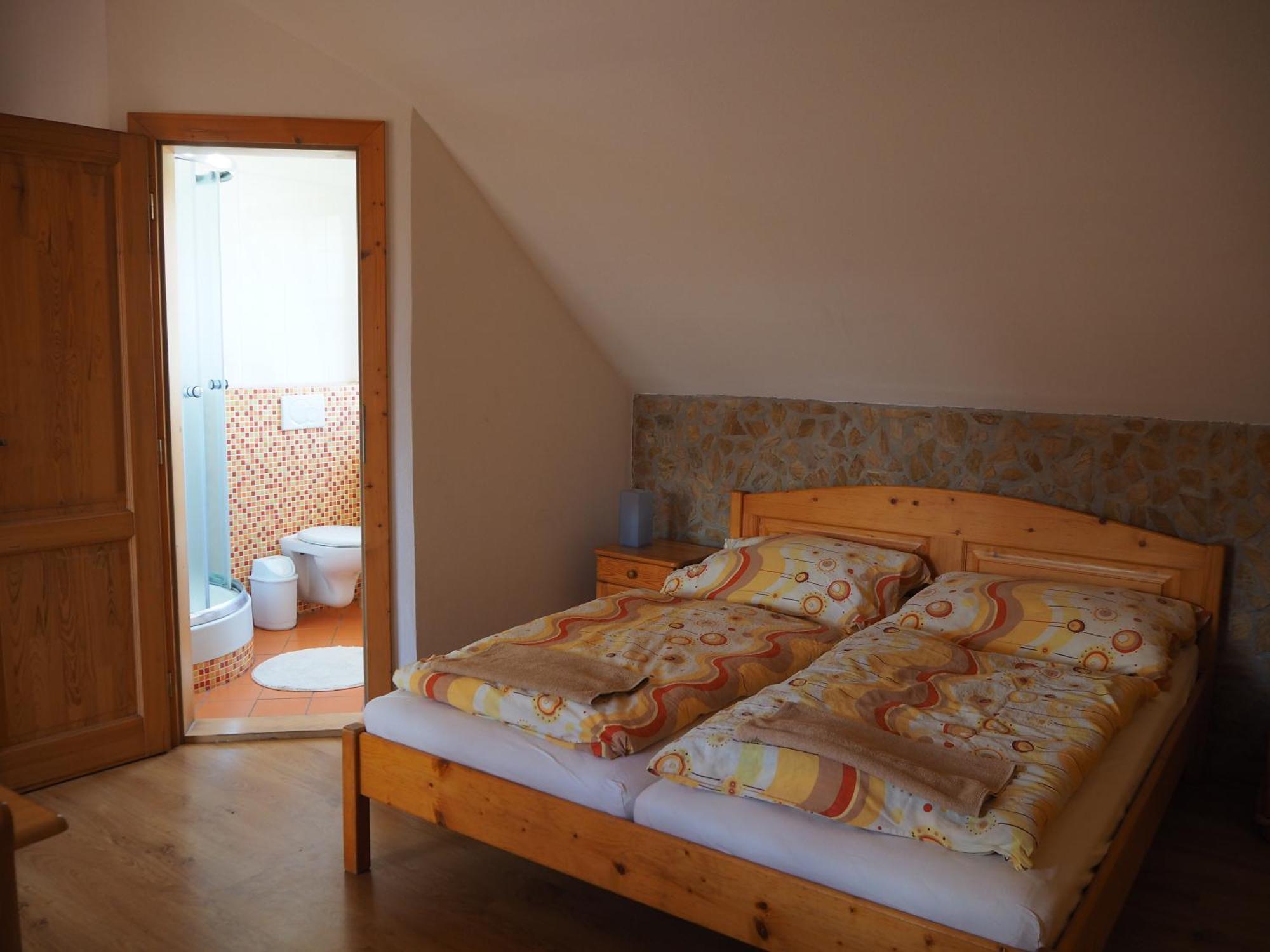 Privat Alenka Hotel Liptovsky Mikulas Bagian luar foto